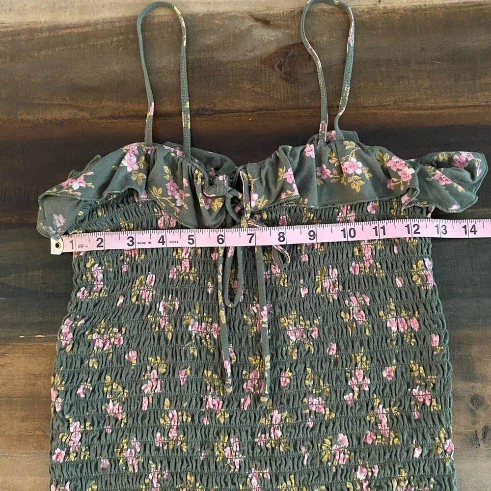 America Eagle Outfitters Floral Smocked Tank Top - Picture 7 of 9